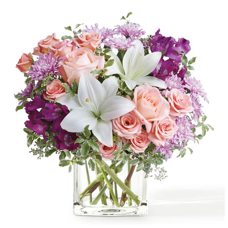 Mani Pedi Bouquet - Deluxe
